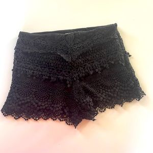 Kimchi Blue Crochet Shorts